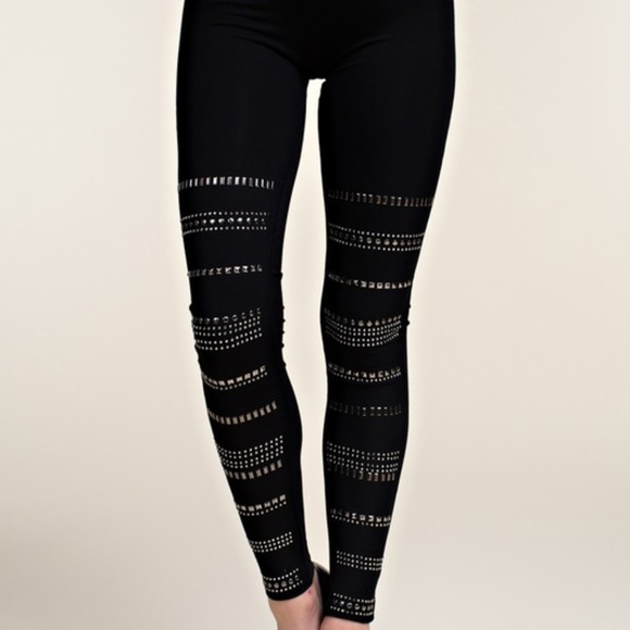 Vocal Pants - NWT VOCAL BLING STUD LEGGINGS! SM-XL slimming
